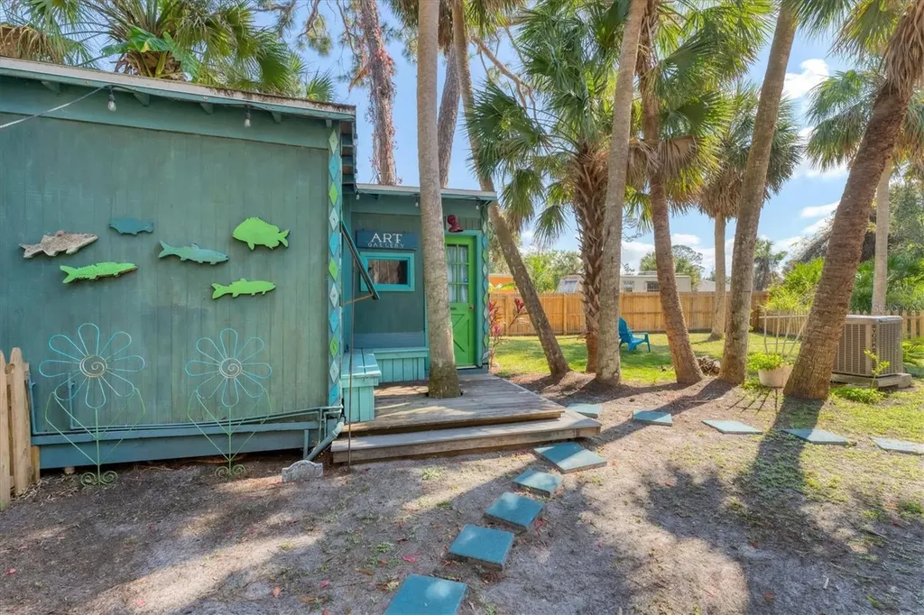 681 Olive Street Englewood FL 34223