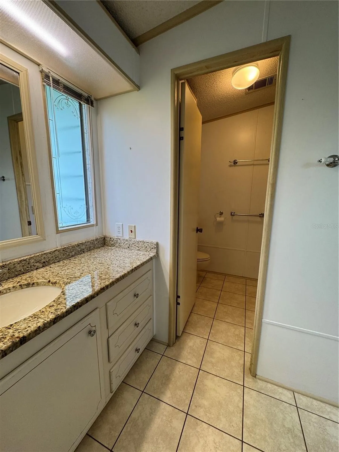 25100 Pine Hill Leesburg FL 34748
