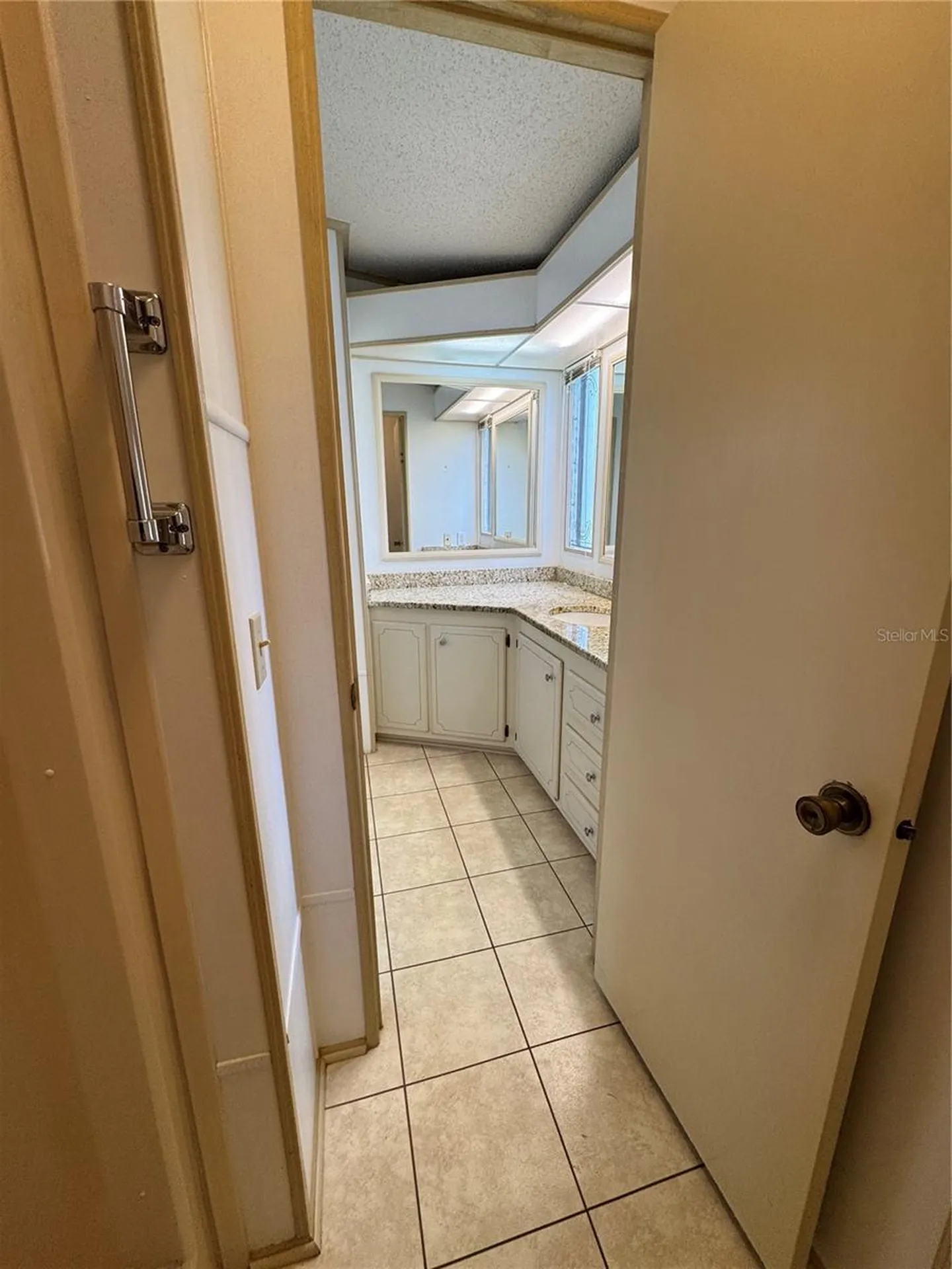 25100 Pine Hill Leesburg FL 34748