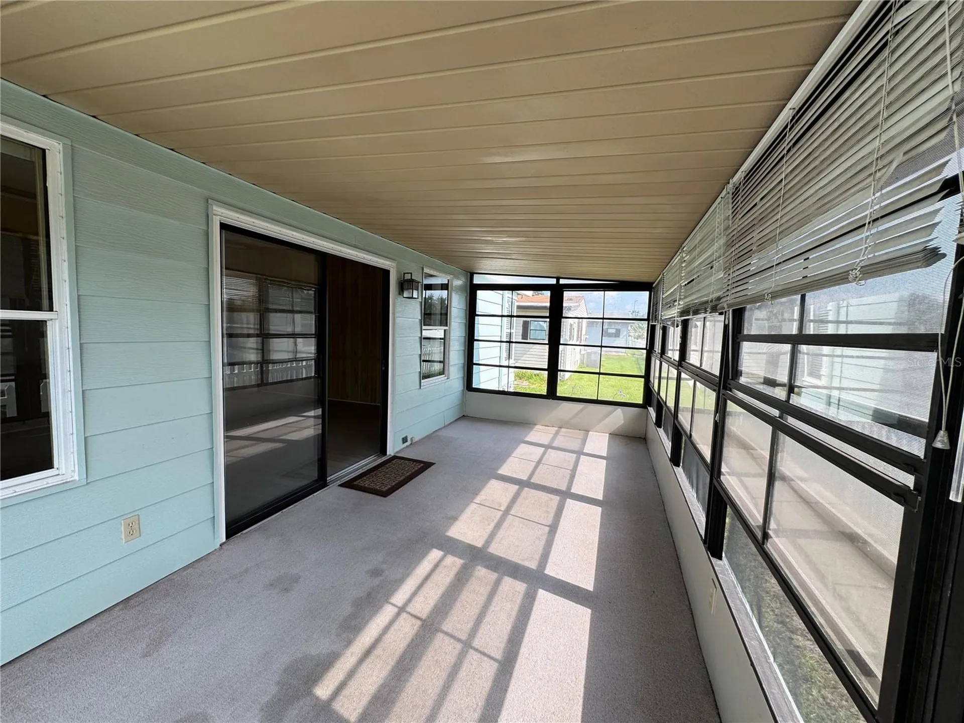 25100 Pine Hill Leesburg FL 34748