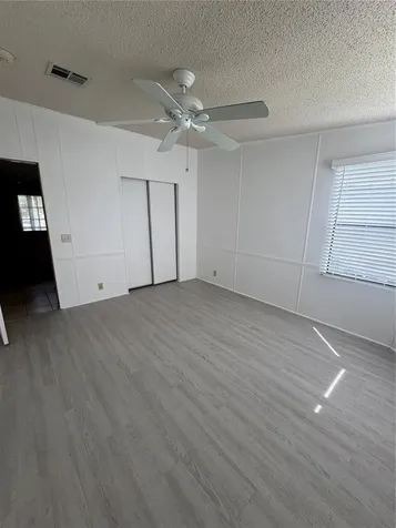 25100 Pine Hill Leesburg FL 34748