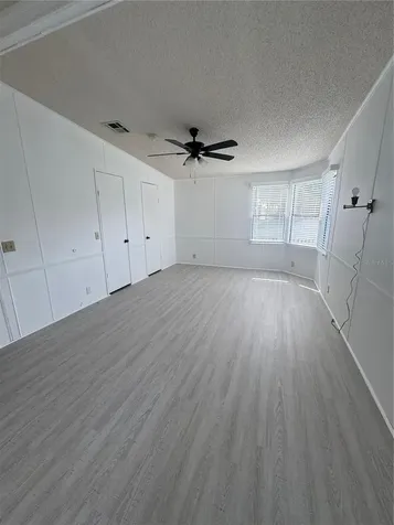 25100 Pine Hill Leesburg FL 34748