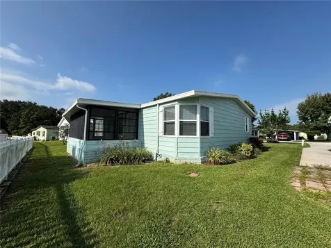 25100 Pine Hill Leesburg FL 34748