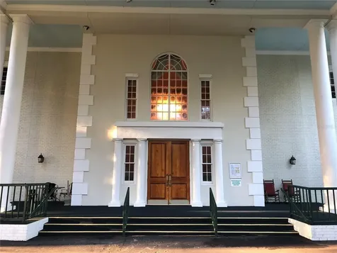 25100 Pine Hill Leesburg FL 34748