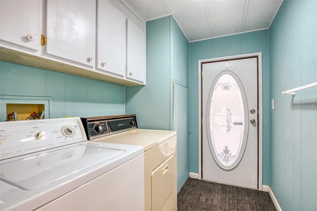 83 Pelican Drive N Oldsmar FL 34677