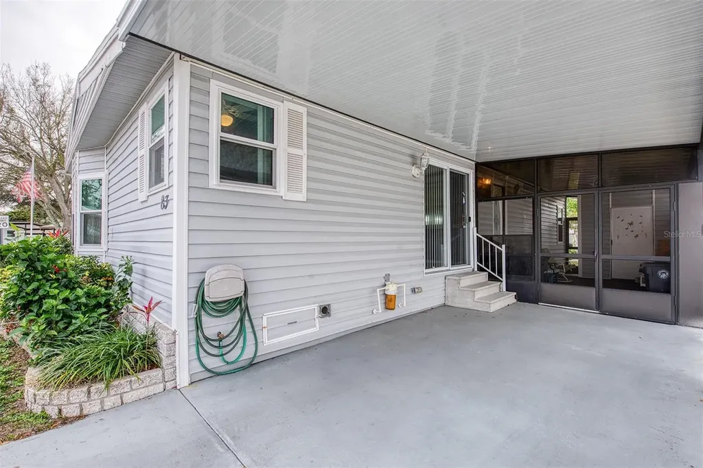 83 Pelican Drive N Oldsmar FL 34677