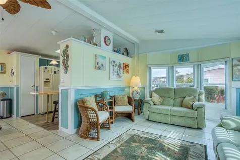83 Pelican Drive N Oldsmar FL 34677