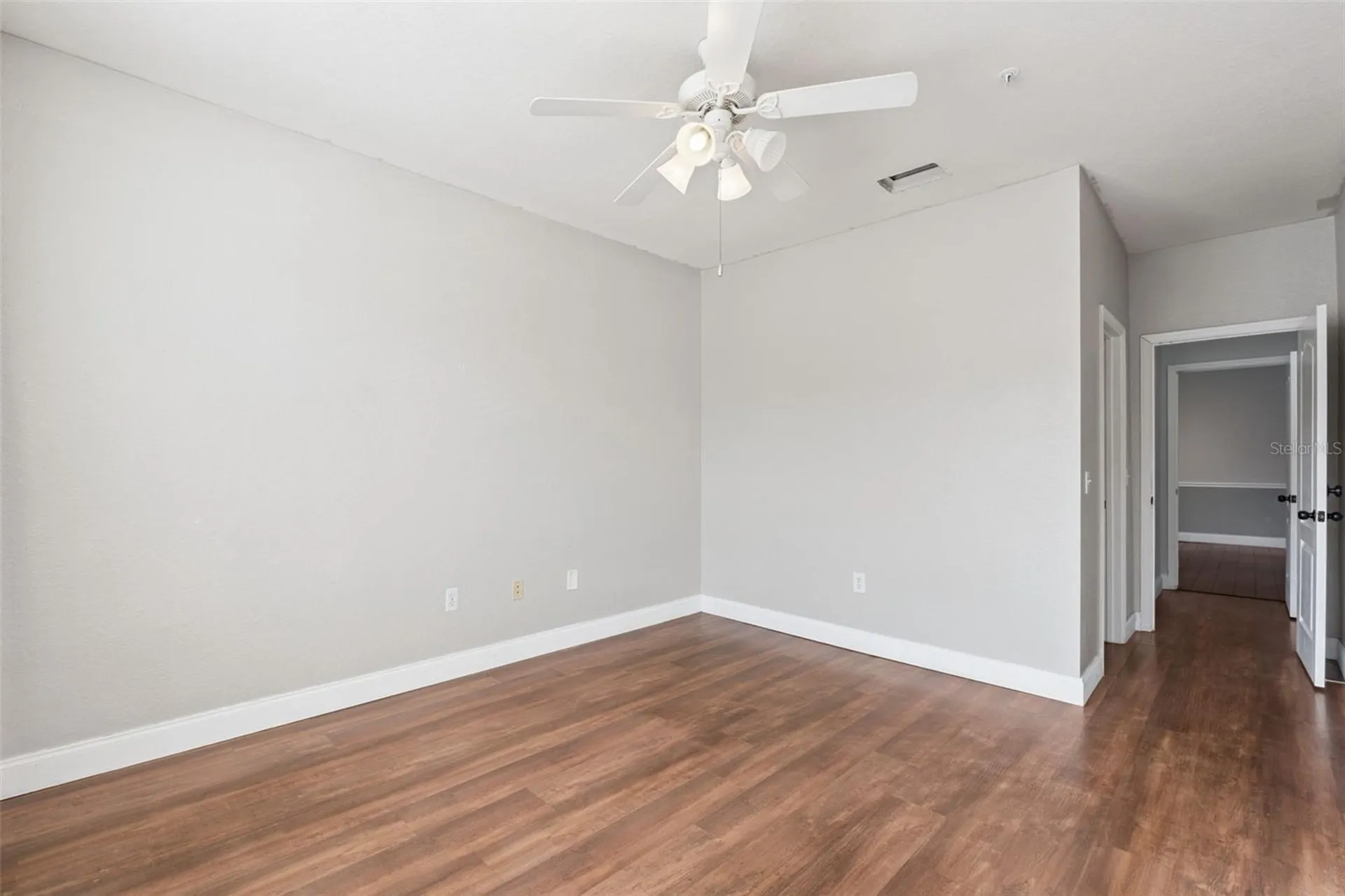 3325 S Kirkman Road Orlando FL 32811