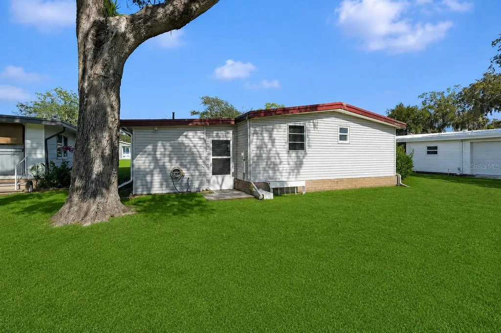 512 Palo Verde Drive Leesburg FL 34748
