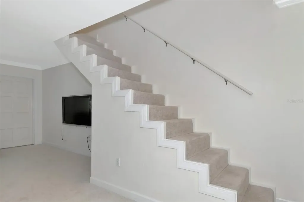 3225 Ramblewood Drive Sarasota FL 34237