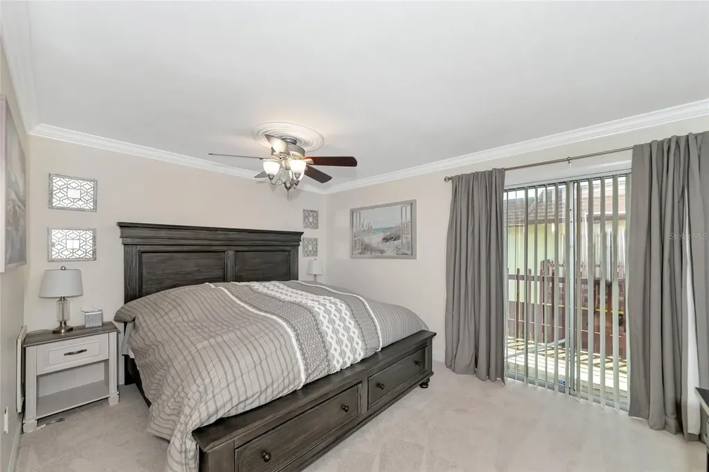 3225 Ramblewood Drive Sarasota FL 34237
