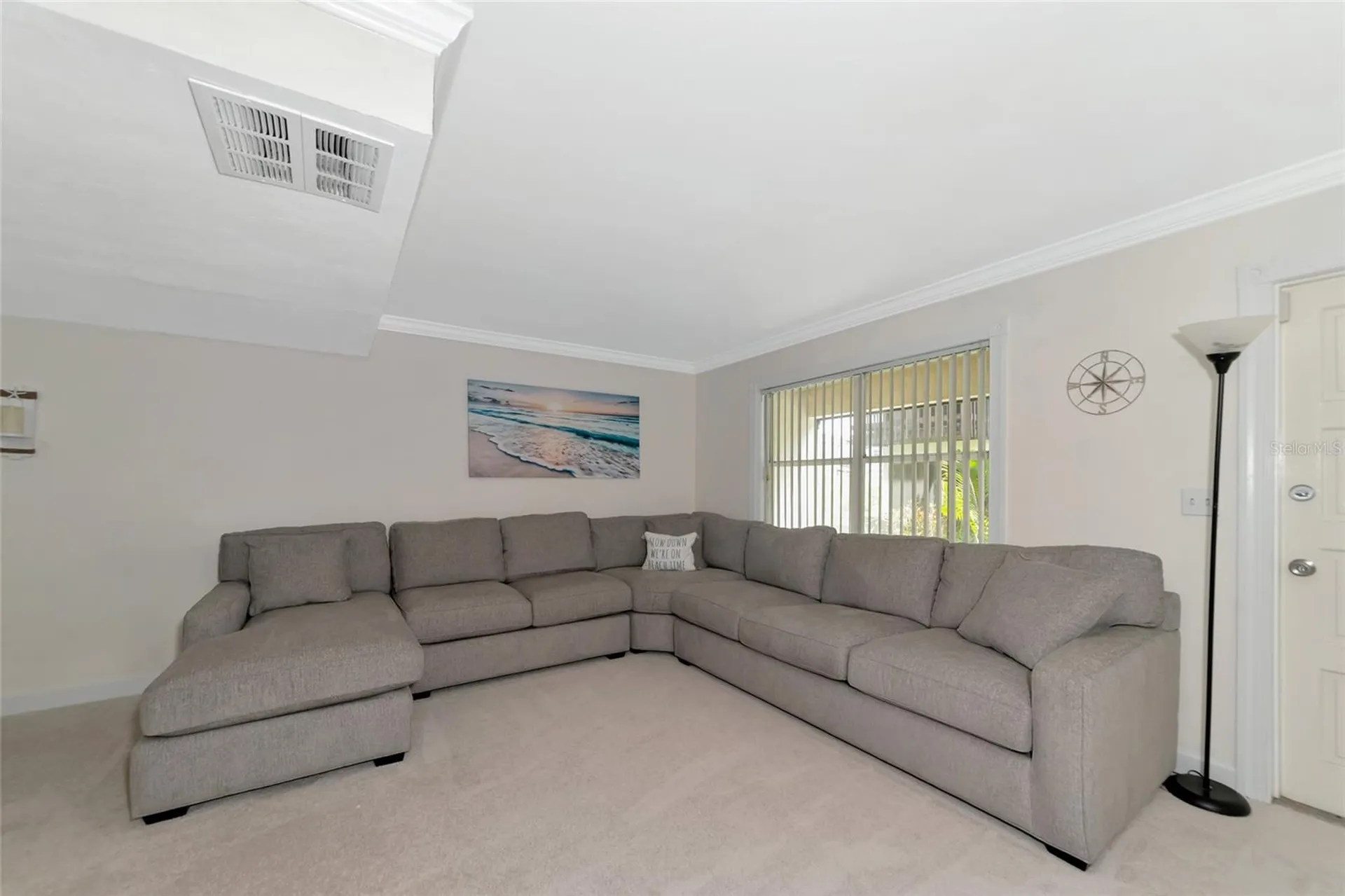 3225 Ramblewood Drive Sarasota FL 34237
