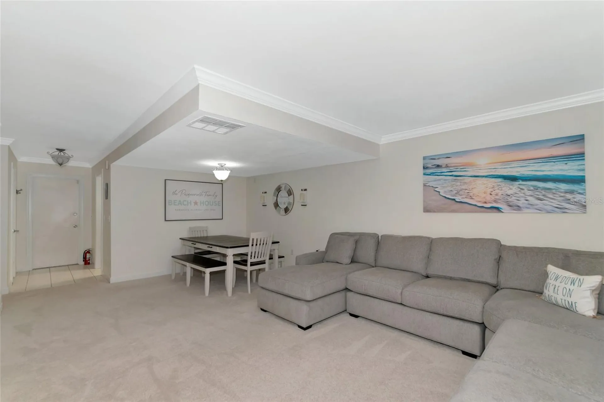 3225 Ramblewood Drive Sarasota FL 34237