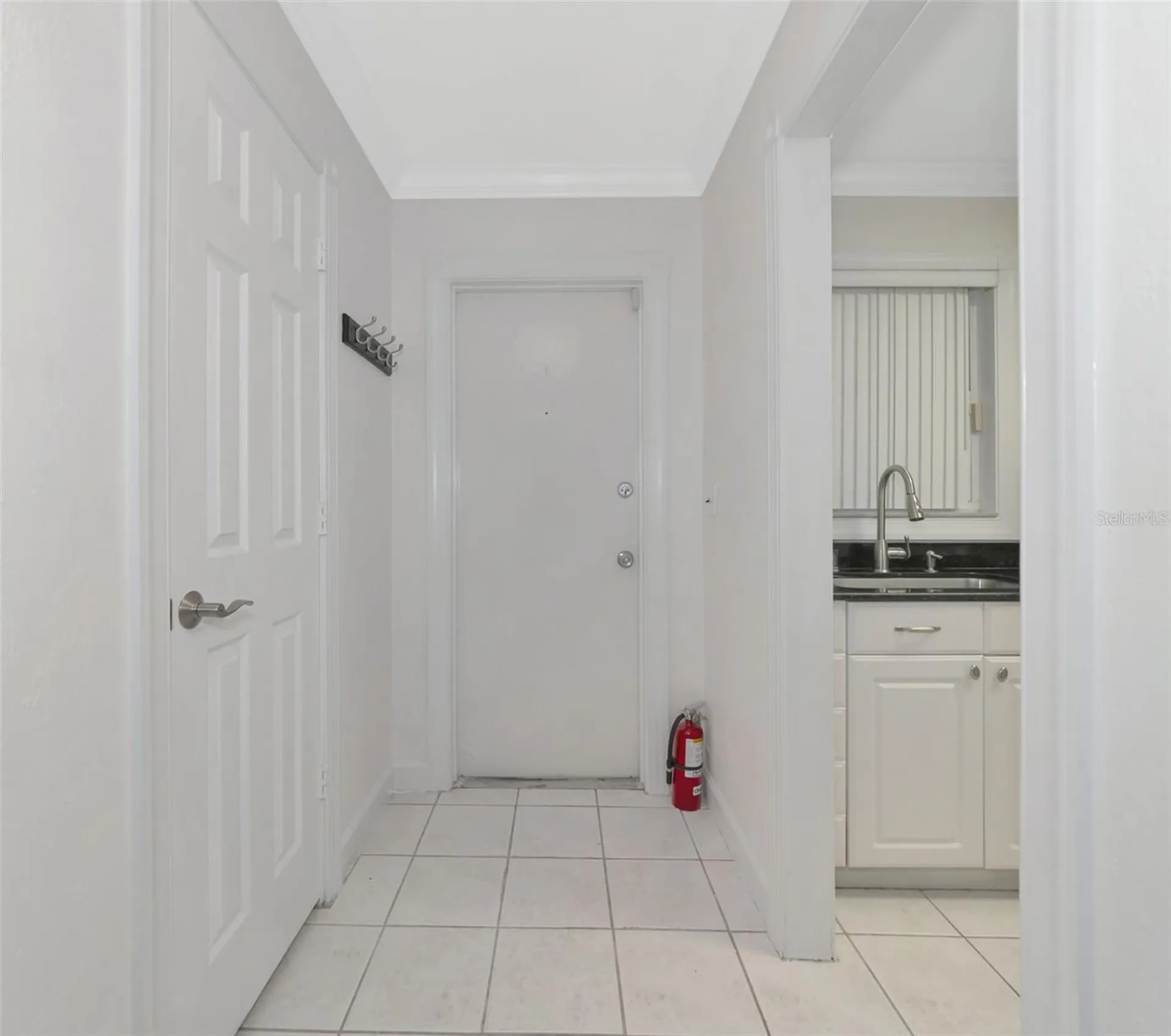 3225 Ramblewood Drive Sarasota FL 34237
