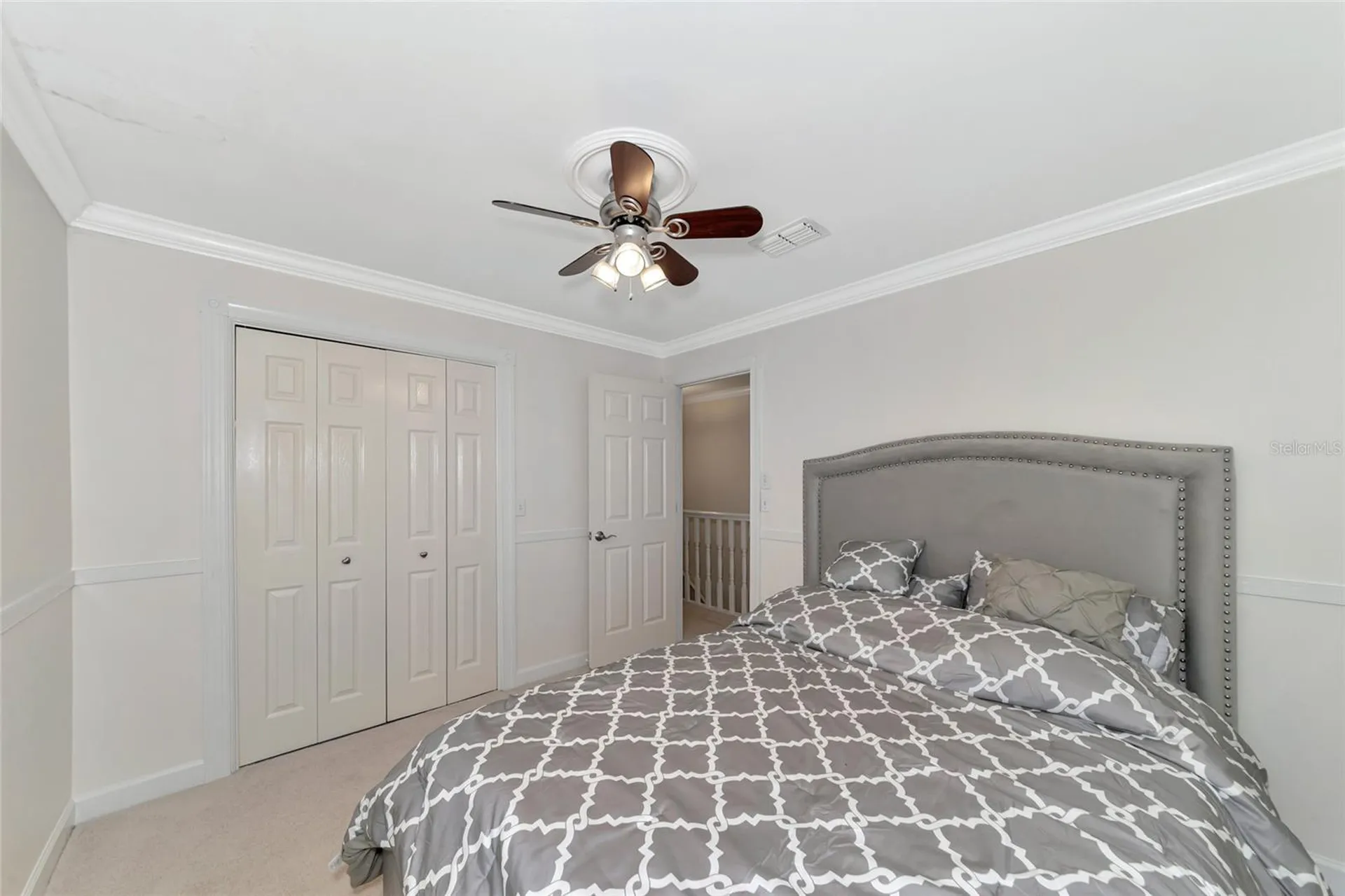 3225 Ramblewood Drive Sarasota FL 34237