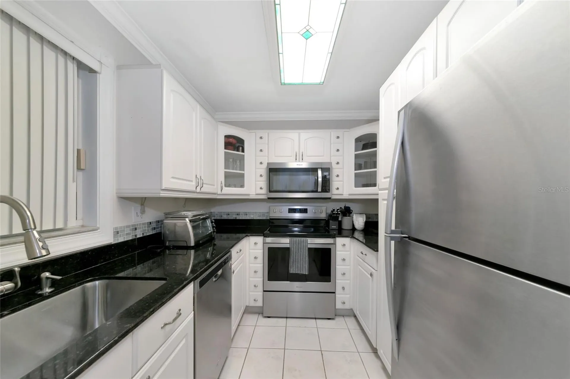 3225 Ramblewood Drive Sarasota FL 34237