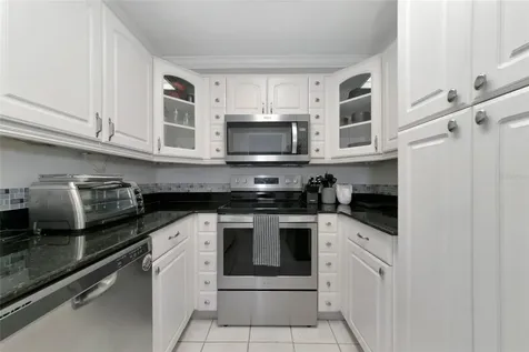 3225 Ramblewood Drive Sarasota FL 34237