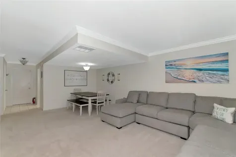 3225 Ramblewood Drive Sarasota FL 34237