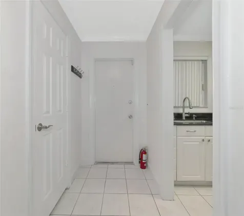 3225 Ramblewood Drive Sarasota FL 34237