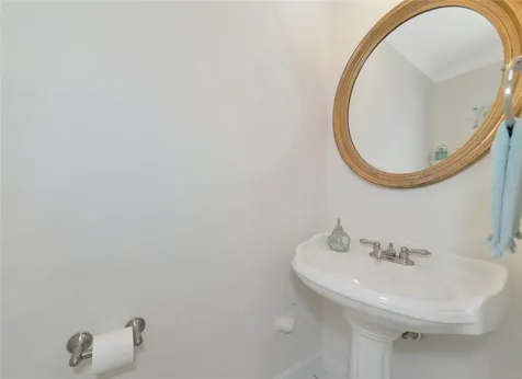 3225 Ramblewood Drive Sarasota FL 34237