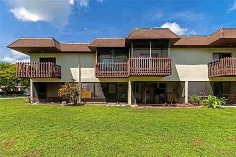 3225 Ramblewood Drive Sarasota FL 34237