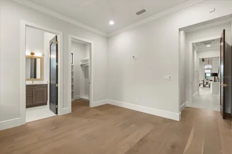 16001 Volterra Point Bella Collina FL 34756
