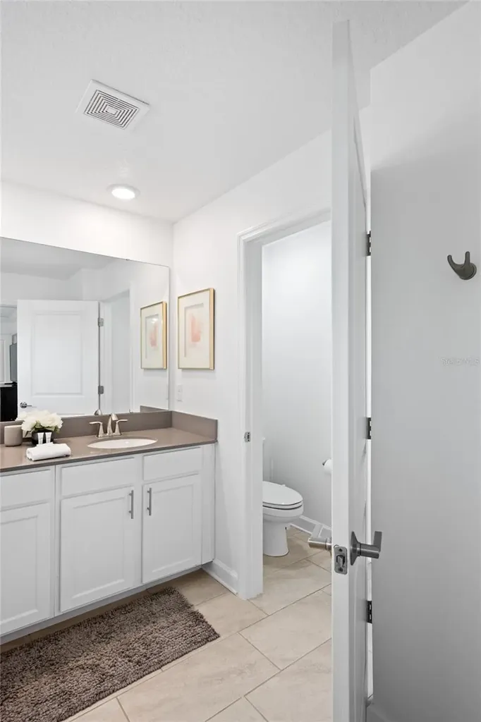 1042 Splash Shot Place Davenport FL 33896