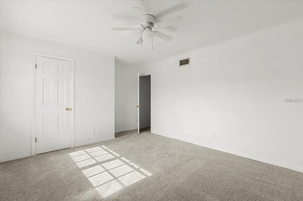 2250 S Palmetto Avenue Daytona Beach FL 32119