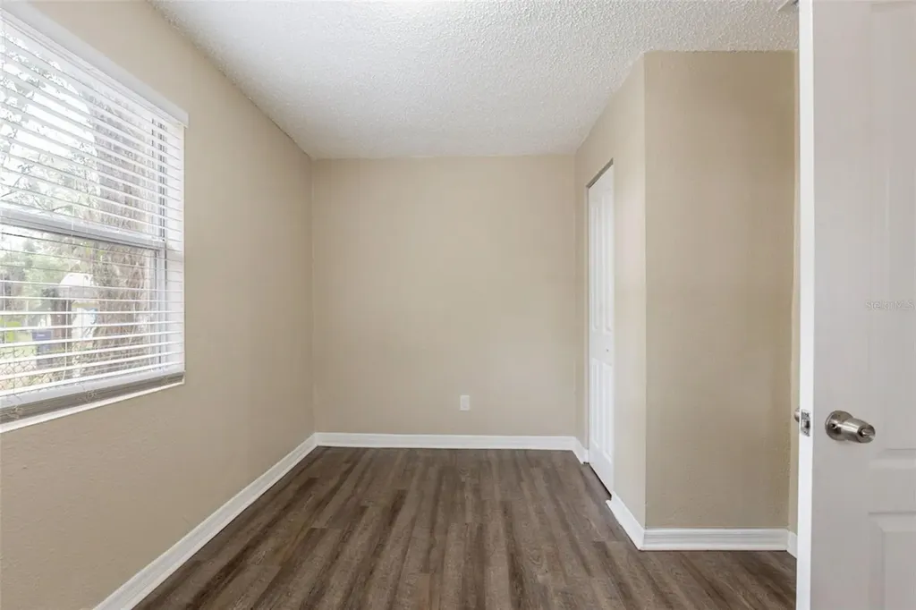 2115 E Ellicott Street Tampa FL 33610