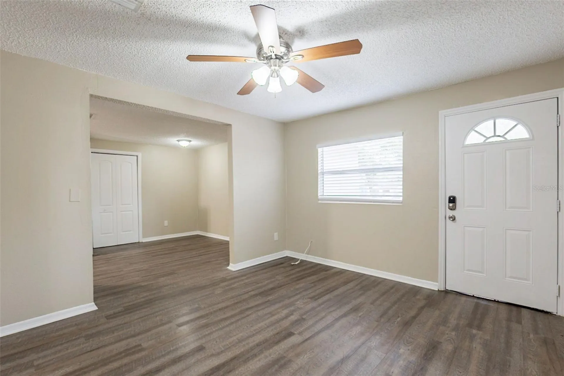 2115 E Ellicott Street Tampa FL 33610
