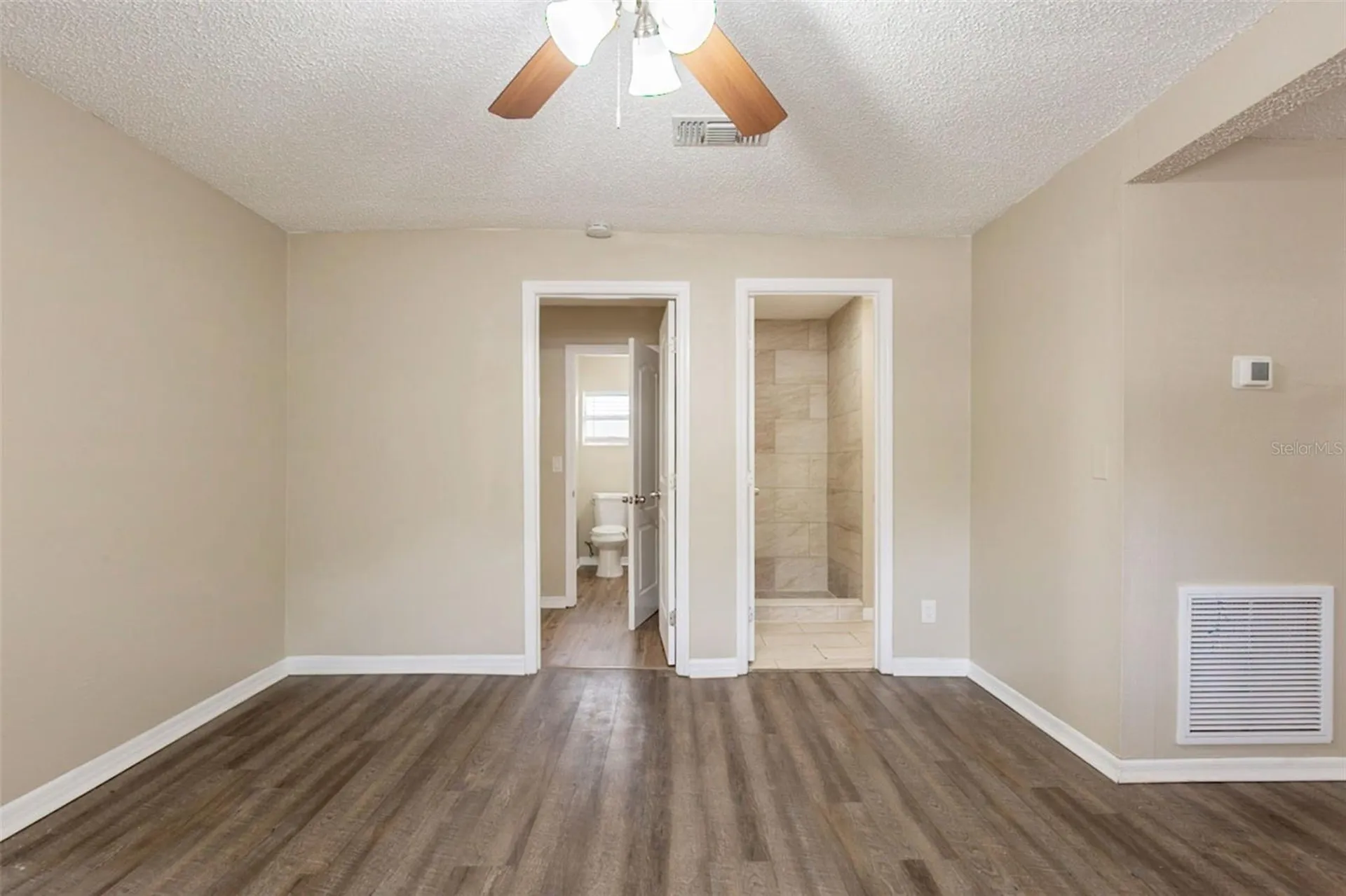 2115 E Ellicott Street Tampa FL 33610