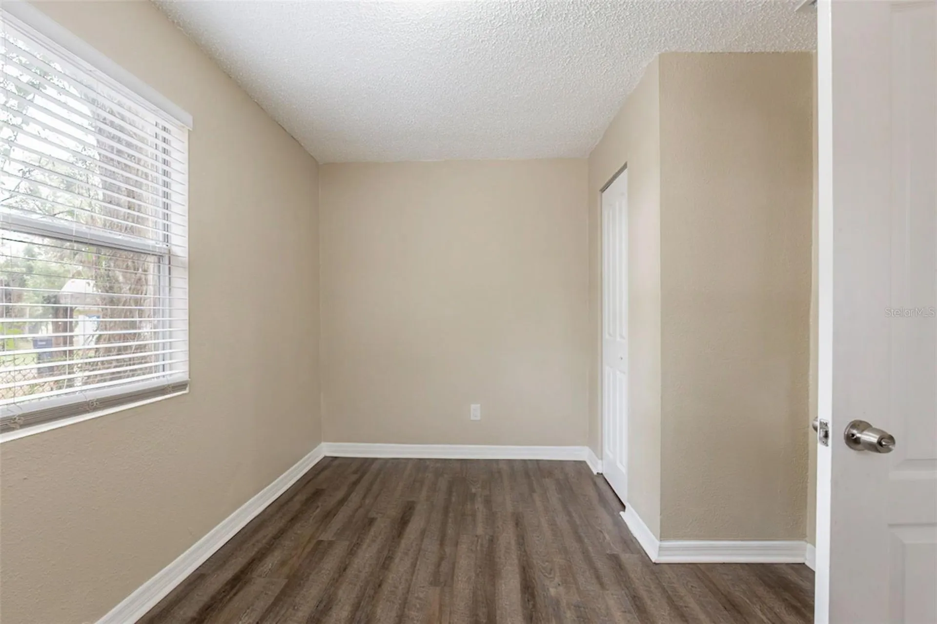 2115 E Ellicott Street Tampa FL 33610