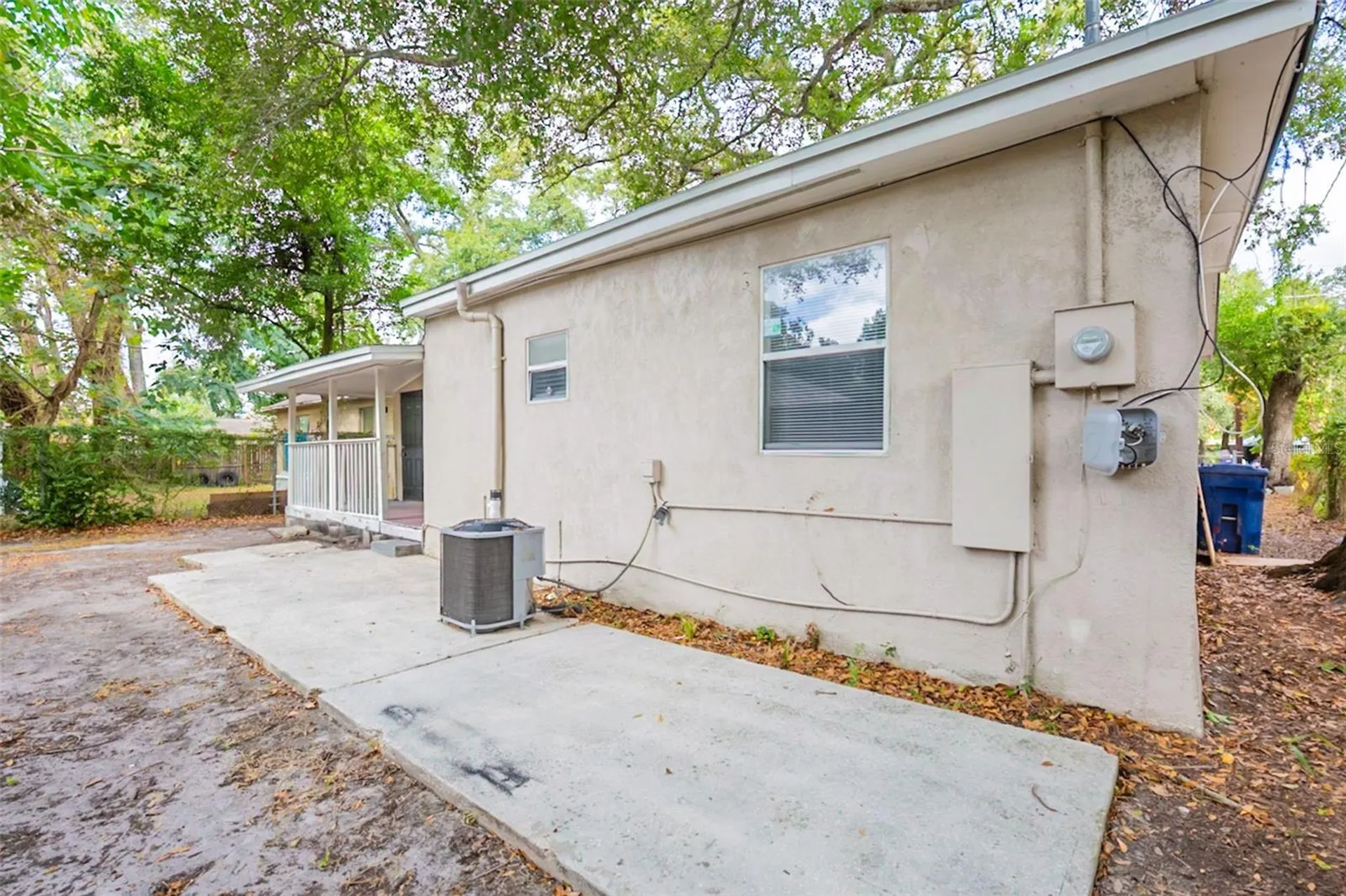 2115 E Ellicott Street Tampa FL 33610