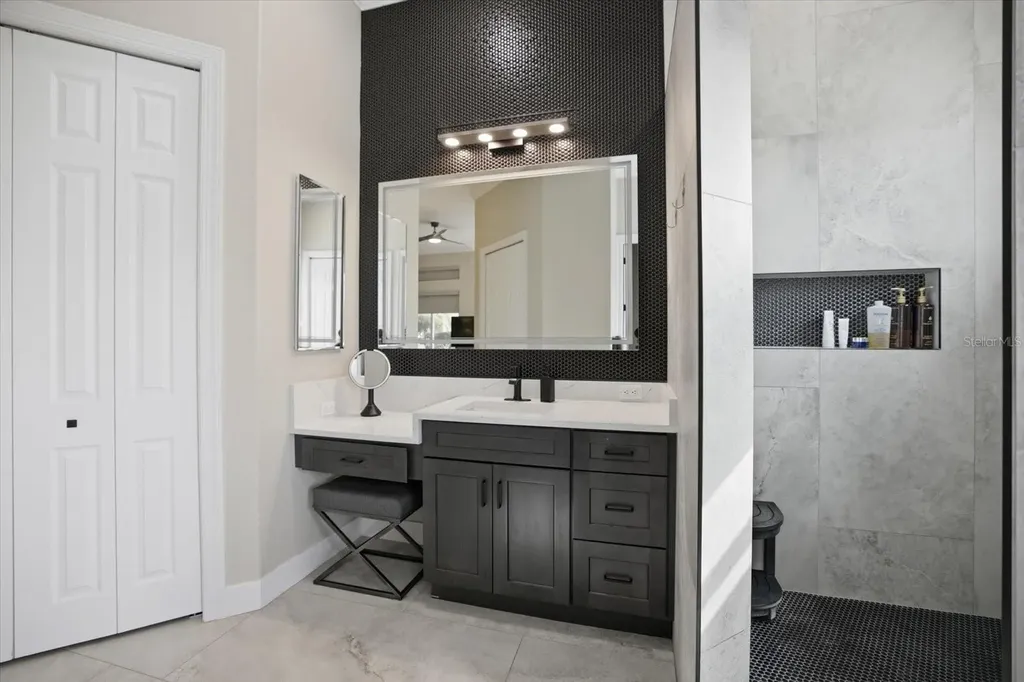 4778 Mainsail Drive Bradenton FL 34208