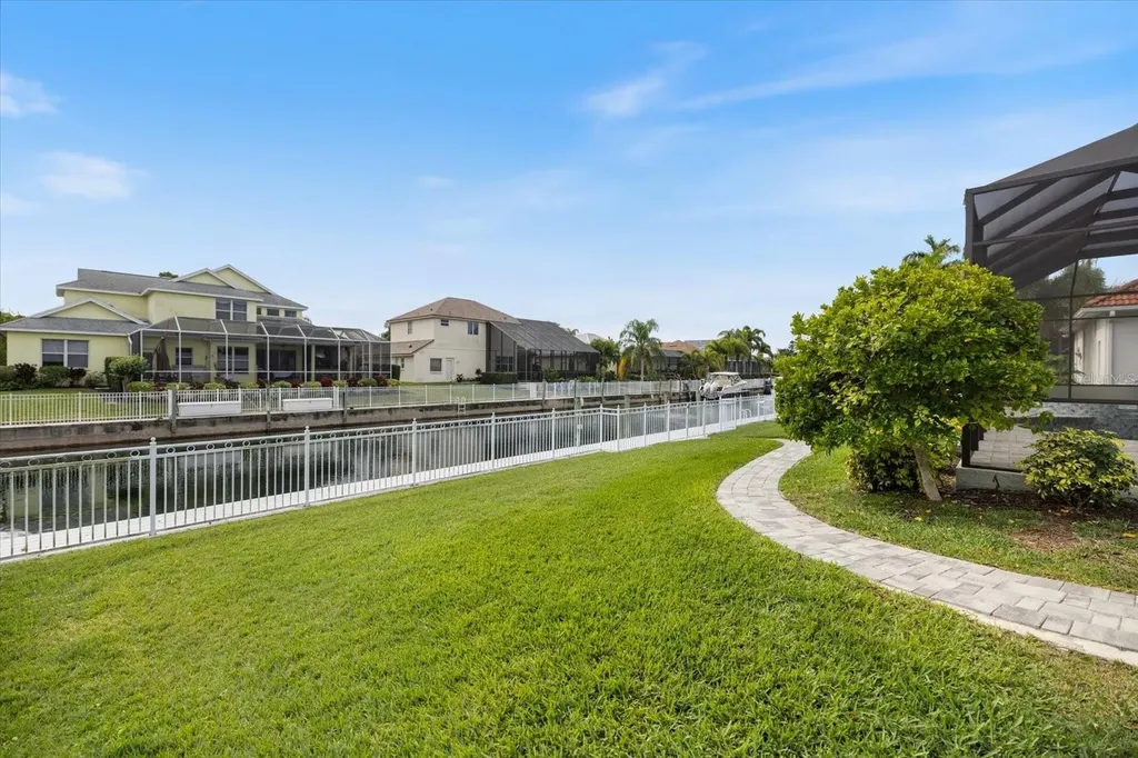 4778 Mainsail Drive Bradenton FL 34208
