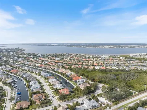 4778 Mainsail Drive Bradenton FL 34208