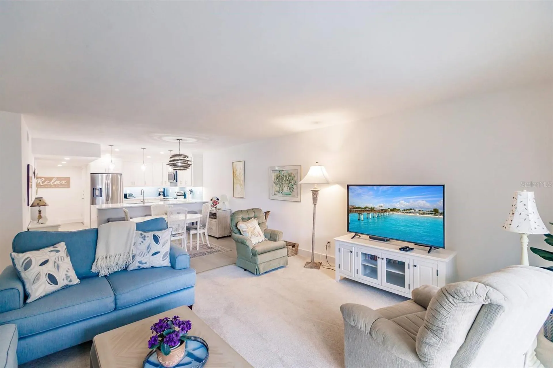 1055 W Peppertree Drive Sarasota FL 34242
