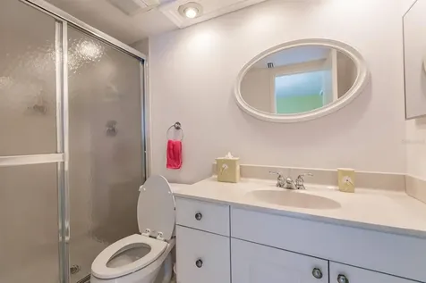 1055 W Peppertree Drive Sarasota FL 34242