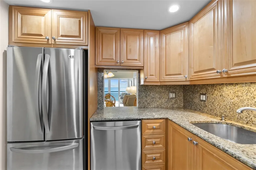4310 Falmouth Drive Longboat Key FL 34228