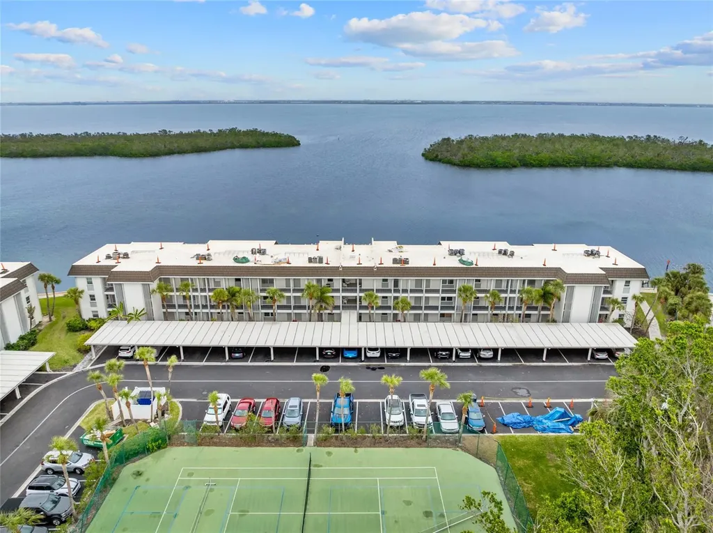 4310 Falmouth Drive Longboat Key FL 34228