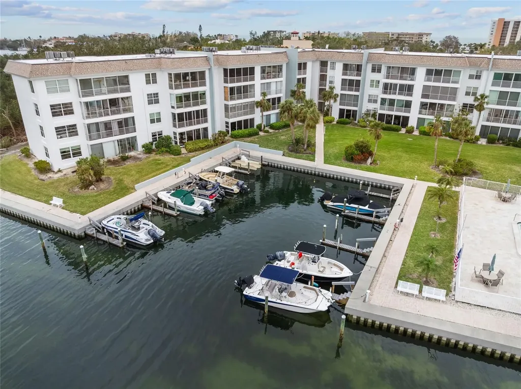 4310 Falmouth Drive Longboat Key FL 34228