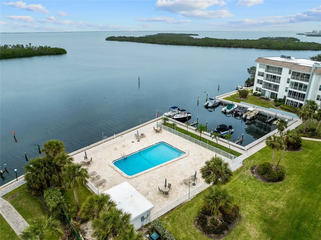 4310 Falmouth Drive Longboat Key FL 34228