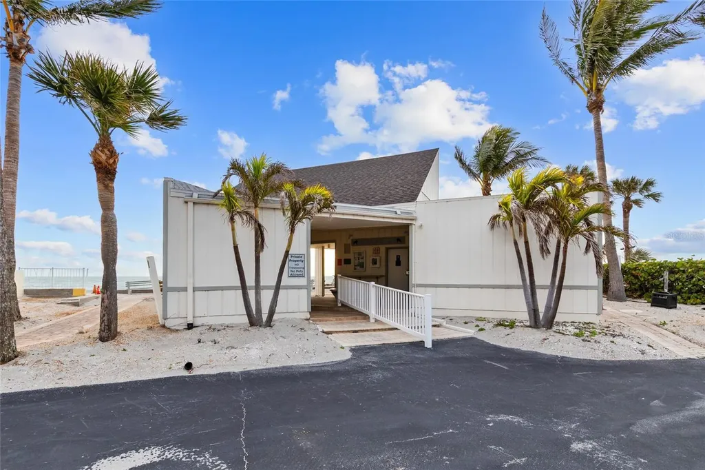 4310 Falmouth Drive Longboat Key FL 34228
