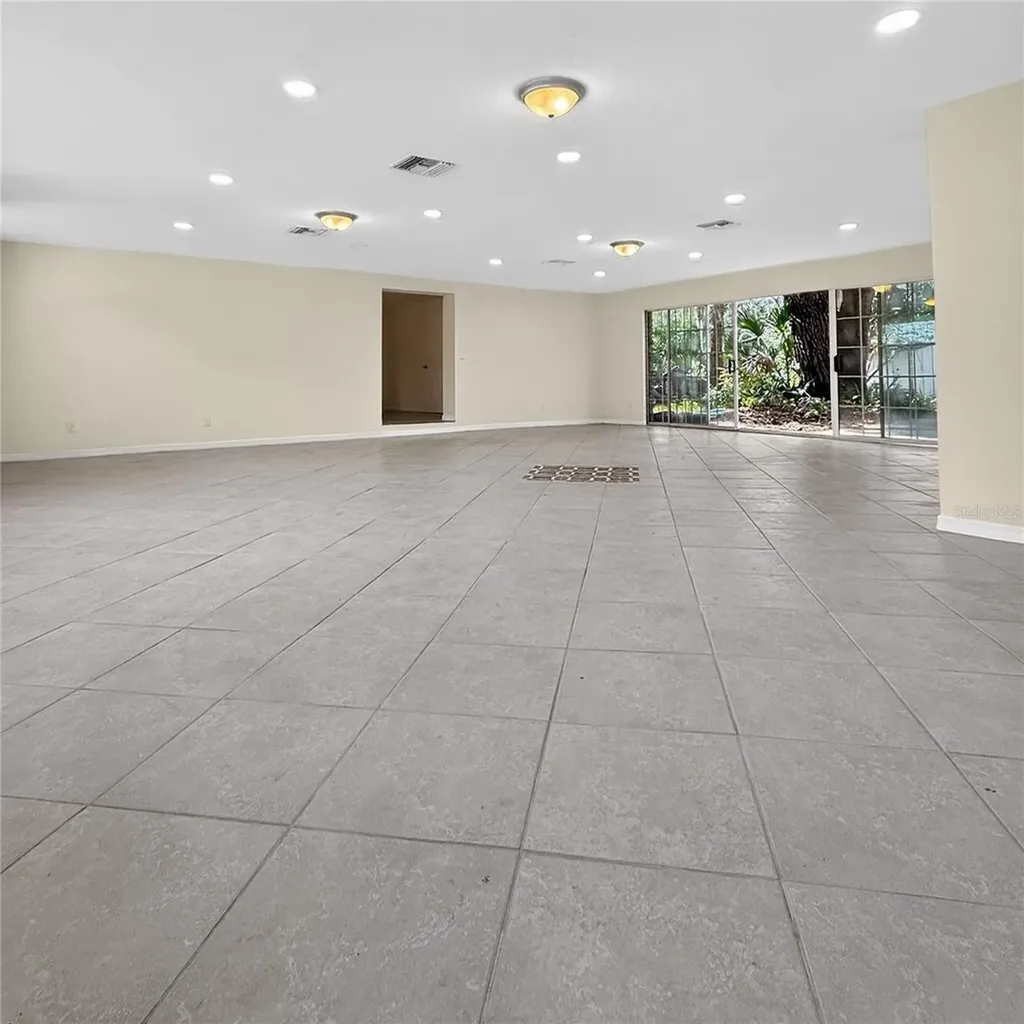 17220 Estes Road Lutz FL 33548