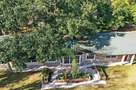 17220 Estes Road Lutz FL 33548
