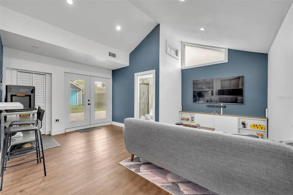 817 Altaloma Avenue Orlando FL 32803