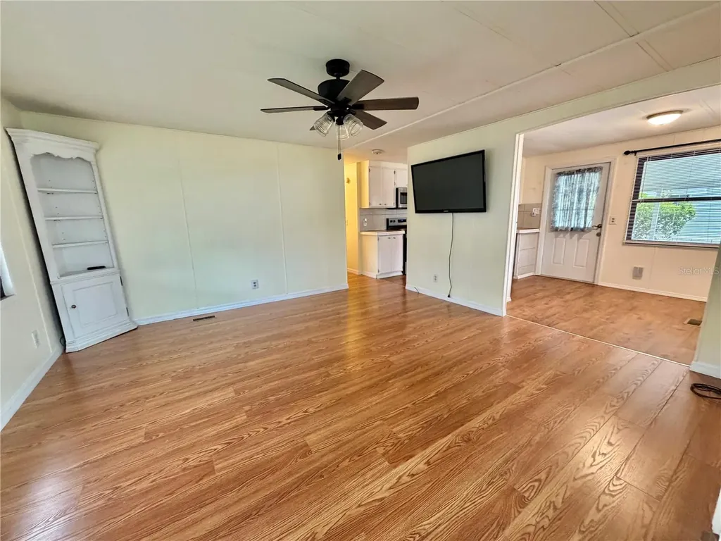 121 Dogwood Trail Leesburg FL 34748