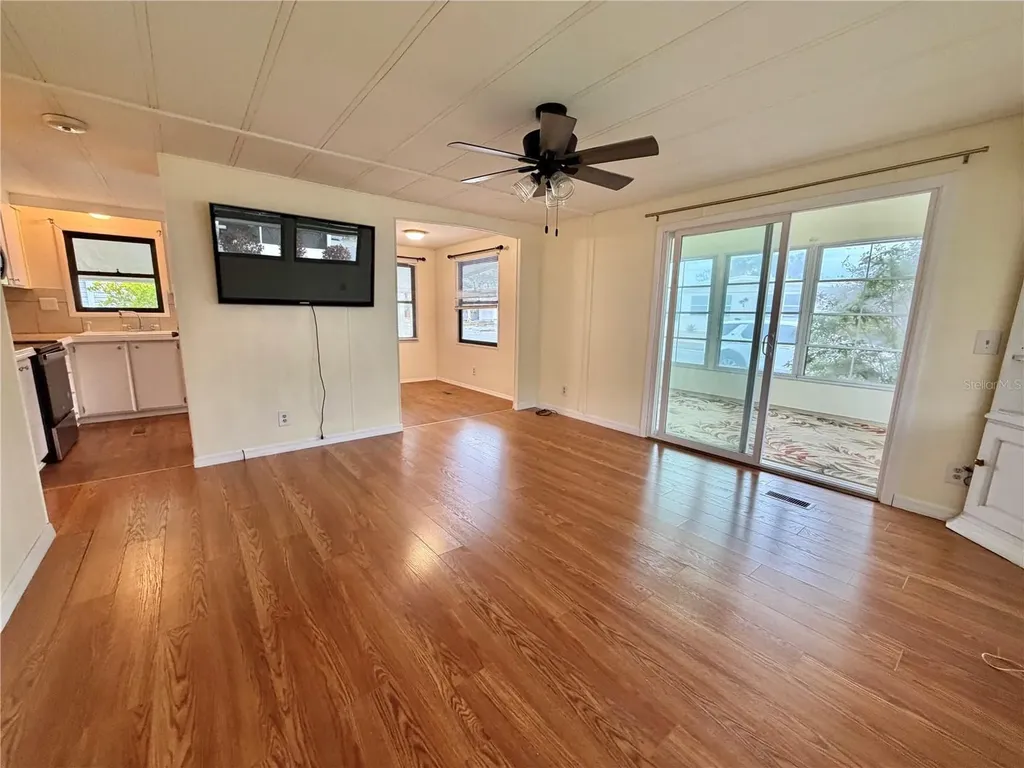 121 Dogwood Trail Leesburg FL 34748