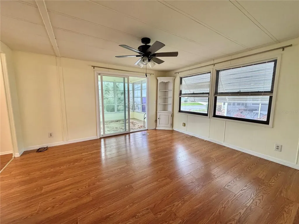121 Dogwood Trail Leesburg FL 34748