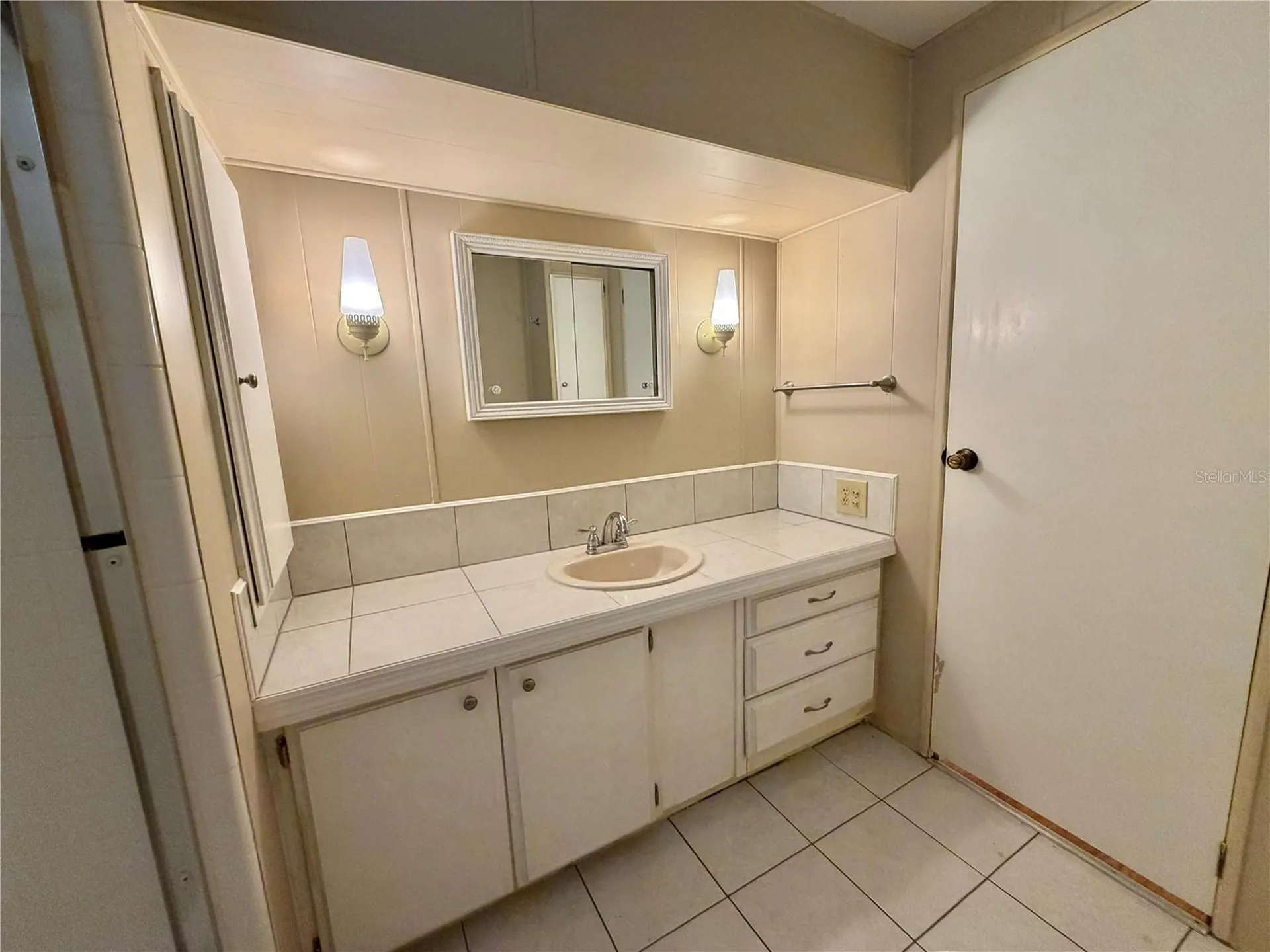 121 Dogwood Trail Leesburg FL 34748